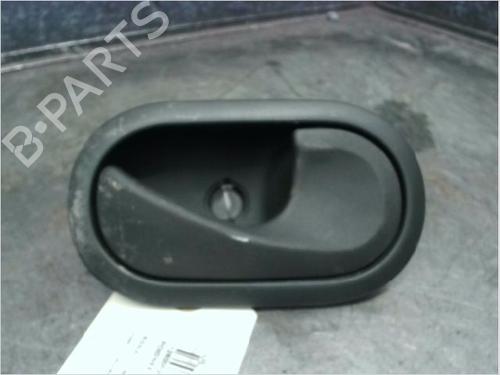 Used Front right interior door handle RENAULT MODUS / GRAND MODUS (F/JP0_) 1.4 (JP01, JP0J) (98 hp) 13038463