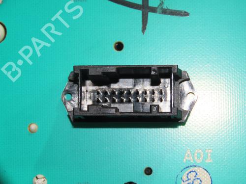 Used Instrument cluster PEUGEOT 406 Coupe (8C) 2.2 HDI (133 hp) 27332773