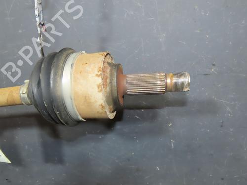 Used Right front driveshaft Right front driveshaft MERCEDES-BENZ VITO Van (W447) 109 CDI (447.601, 447.603, 447.605) (88 hp) 34572762 34572762