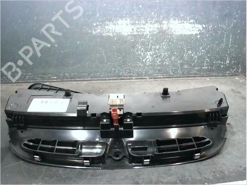Used Instrument cluster CITROËN C3 Picasso (SH_) 1.6 HDi (90 hp) 15395237