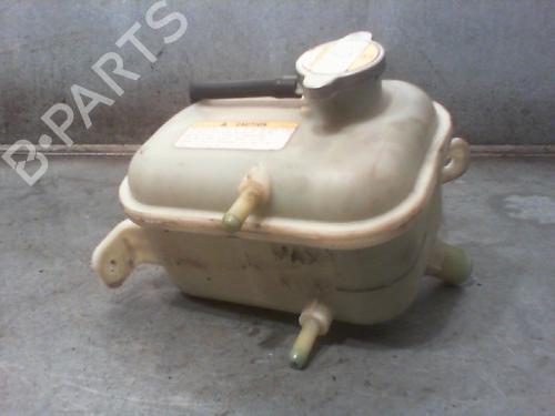 expansion-tank-kia-ceed-hatchback-ed-2006-2007-2008-2009-2010-2011-2012-36492581 main image