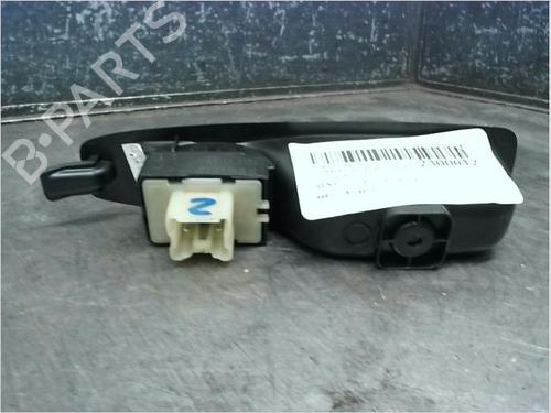 Used Left rear window switch RENAULT CAPTUR I (J5_, H5_) 0.9 TCe 90 (90 hp) 13111974
