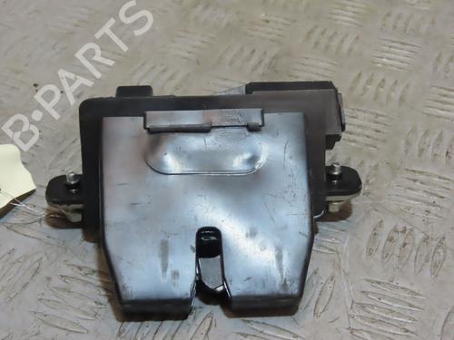 Used Tailgate lock FORD FIESTA VI (CB1, CCN) 1.4 TDCi (68 hp) 26916943