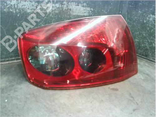 Used Left taillight Left taillight PEUGEOT 407 (6D_) 2.0 HDi 135 (6DRHRH, 6DRHRE, 6DRHRG, 6DRHRJ) (136 hp) 11188341 11188341