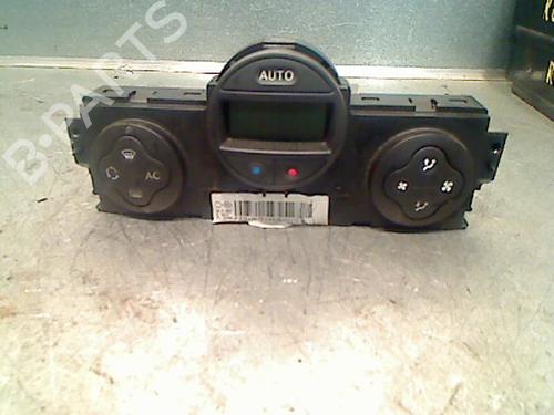 Used Climate control RENAULT SCÉNIC II (JM0/1_) 1.5 dCi (JM1F) (86 hp) 23113793