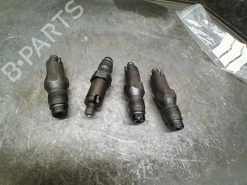 Used Injector PEUGEOT 206 Hatchback (2A/C) 1.9 D (69 hp) 14870565