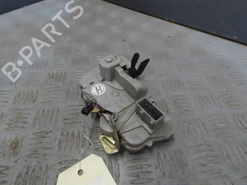 Used Front left lock CITROËN XSARA (N1) 1.9 TD (90 hp) 19114399