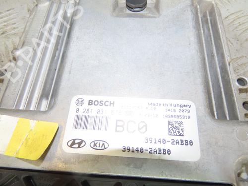 Used Engine control unit (ECU) HYUNDAI TUCSON (TL, TLE) 1.7 CRDi (116 hp) 31029933