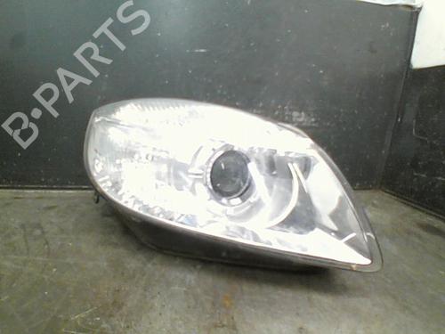 Used Right headlight SKODA FABIA II (542) 1.4 TDI (70 hp) 10768049