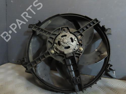 Used Radiator fan RENAULT RAPID Box Body/MPV (F40_, G40_) [1985-2001]  23112215