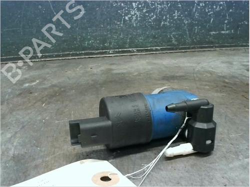 Used Washer pump RENAULT CLIO III Grandtour (KR0/1_) 1.5 dCi (KR0F) (86 hp) 14874058