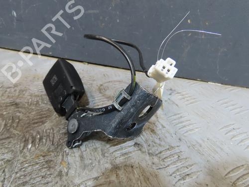 Sikkerhetsbelte-spenne PEUGEOT 308 SW II (LC_, LJ_, LR_, LX_, L4_) 1.2 THP 110 (110 hp) 30188465