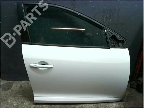 right-front-door-renault-megane-iii-hatchback-bz01_-b3_-15-dci-2008-11177684 main image