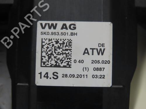 Used Steering column stalk VW TIGUAN (5N_) 2.0 TDI (110 hp) 21671903