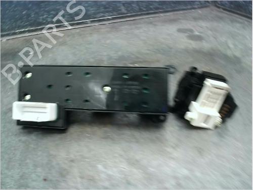 left-front-window-switch-hyundai-i30-fd-2007-2008-2009-2010-2011-2012-23115530 main image