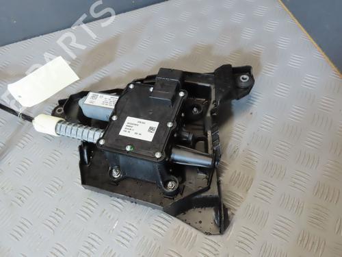 Electric handbrake PEUGEOT 3008 I MPV (0U_) 1.6 HDi | BP23113149E5