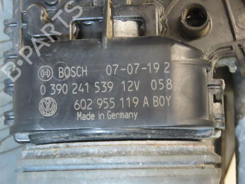 Used Front wiper motor SEAT IBIZA III (6L1) 1.4 TDI (80 hp) 23436962