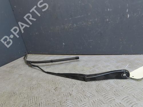 Used Front windshield wiper arm RENAULT CLIO V (B7_) 1.0 LPG (B7MT) (101 hp) 27471057
