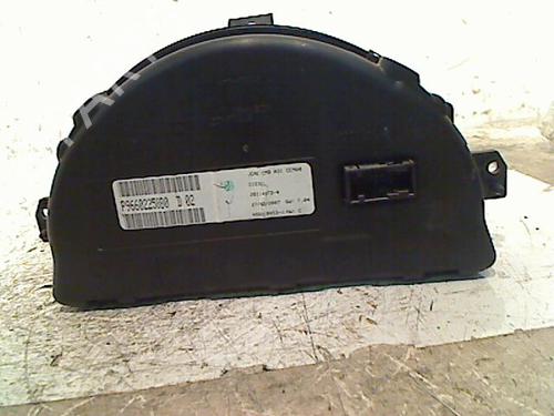 Used Instrument cluster CITROËN C2 (JM_) 1.4 HDi (68 hp) 23113920