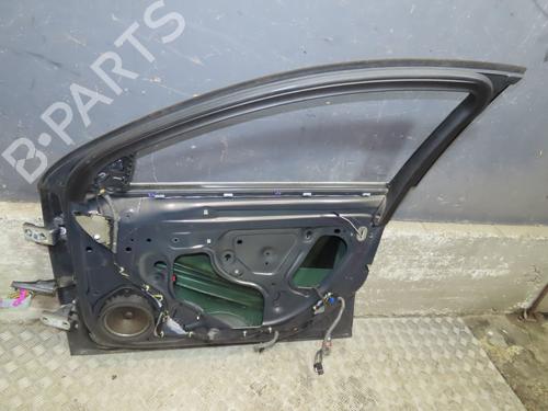 Used Right front door OPEL INSIGNIA A Sports Tourer (G09) 2.0 CDTI (35) (160 hp) 32253830