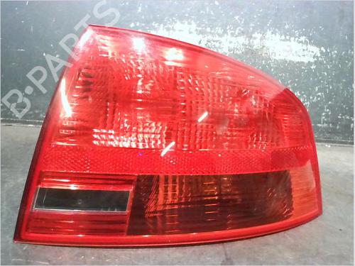 Used Right taillight AUDI A4 B7 (8EC) [2004-2009]  23116543