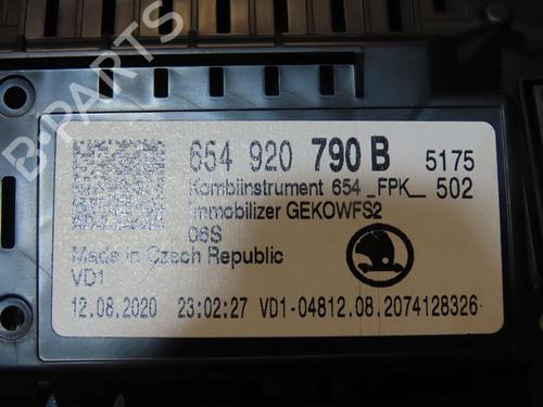 Used Instrument cluster SKODA SCALA (NW1) 1.6 TDI (116 hp) 24705834