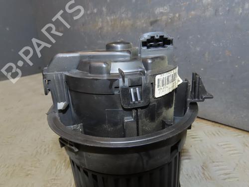 Ventilator motor Ventilator motor PEUGEOT 208 I (CA_, CC_) 1.6 HDi (92 hp) 37410886 37410886