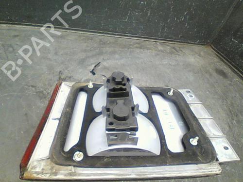 right-tailgate-light-vw-sharan-7m8-7m9-7m6-1995-1996-1997-1998-1999-2000-2001-2002-2003-2004-2005-2006-2007-2008-2009-2010-23116450 main image