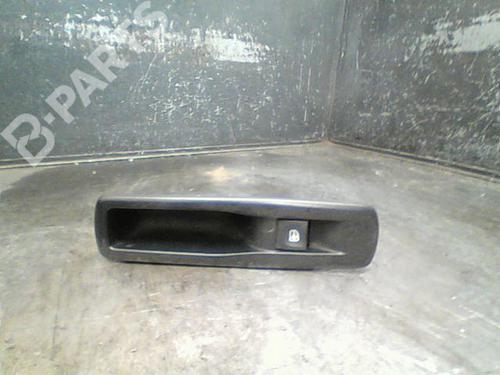 Used Right rear window switch RENAULT SCÉNIC III (JZ0/1_) 1.5 dCi (110 hp) 10766227