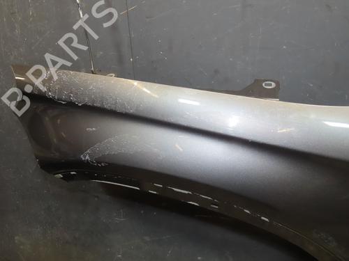 Used Left front fenders Left front fenders 38915761 38915761