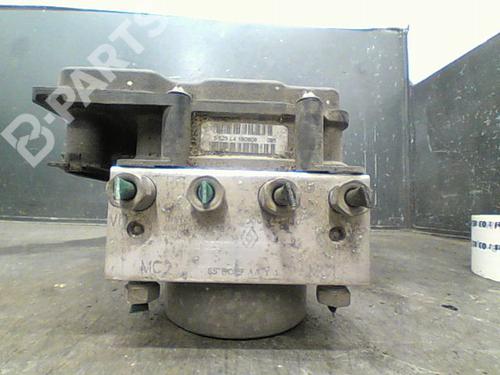 Used ABS pump RENAULT CLIO III (BR0/1, CR0/1) 1.5 dCi (BR17, CR17) (86 hp) 10760919