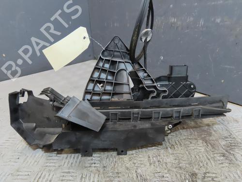 Used Front right lock FORD KUGA I 2.0 TDCi (136 hp) 29872307