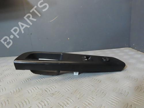 BP23115544I27 main image