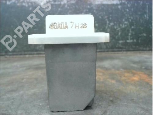 Used Heater resistor NISSAN JUKE (F15) 1.2 DIG-T (115 hp) 12128532