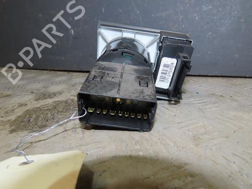 Commande de phare AUDI A2 (8Z0) 1.4 TDI (75 hp) 31984549