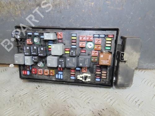 Used Fuse box Fuse box OPEL INSIGNIA A Country Tourer (G09) 2.0 CDTi 4x4 (47) (194 hp) 40484744 40484744