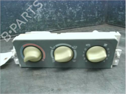 Used Climate control RENAULT TWINGO I (C06_) 1.2 (C066, C068) (58 hp) 13234704