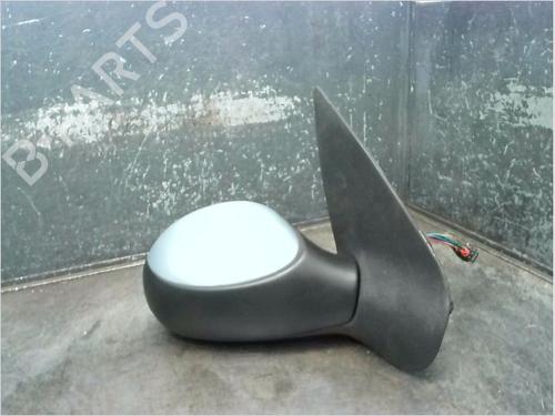 Used Right mirror PEUGEOT 206 Hatchback (2A/C) 1.4 i (75 hp) 11820713