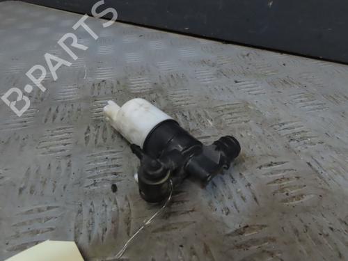 Used Washer pump RENAULT MEGANE II (BM0/1_, CM0/1_) 1.5 dCi (BM1F, CM1F) (86 hp) 30379387