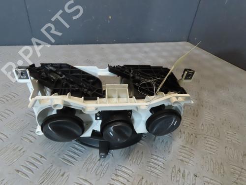Used Climate control FIAT PUNTO (188_) 1.2 60 (188.030, .050, .130, .150, .230, .250) (60 hp) 23113779