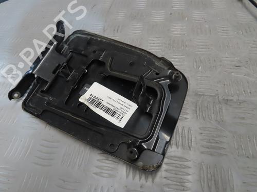 Fuel flap NISSAN NAVARA NP300 Pickup (D23, D23T) 2.3 dCi 4x4 (D231) | BP23115886C131 