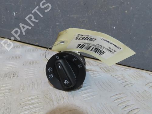 Headlight switch SEAT ATECA (KH7, KHP) 2.0 TDI | BP32432847I24