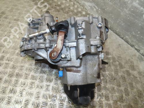 gearbox-renault-twingo-ii-cn0_-2007-31242125 main image