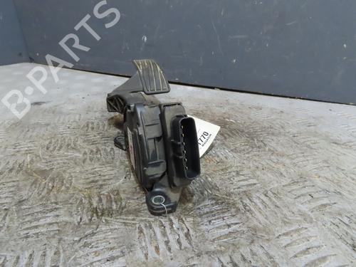 Used Pedal FIAT SEDICI (189_) 1.9 D Multijet (120 hp) 30092435