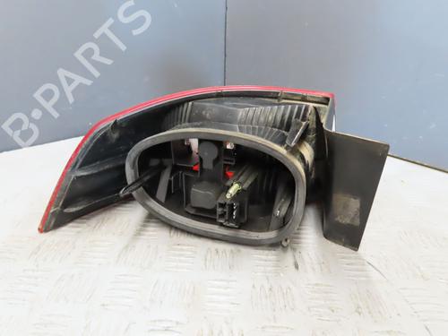 Used Right taillight RENAULT LAGUNA II (BG0/1_) [2001-2007]  19079843