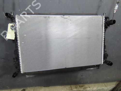 Used Water radiator Water radiator SKODA KAROQ (NU7, ND7) 1.0 TSI (110 hp) 33298003 33298003