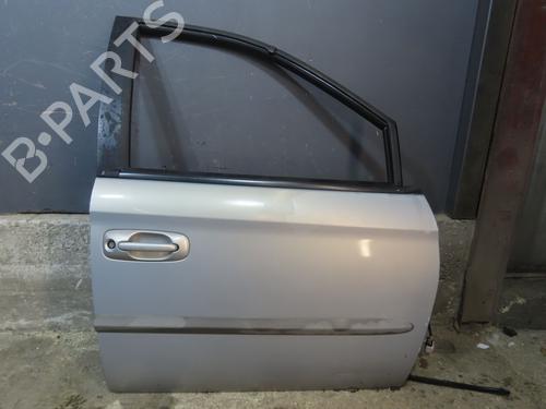 Used Right front door CHRYSLER VOYAGER IV (RG, RS) 2.5 CRD (141 hp) 21671934