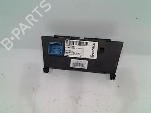 climate-control-citroen-c3-picasso-sh_-16-hdi-6452q3-2008-11211193 main image