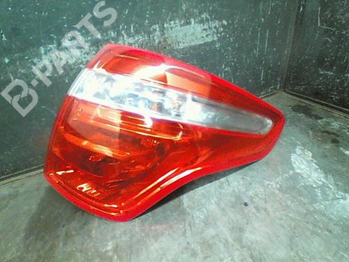 right-taillight-citroen-c4-picasso-i-mpv-ud_-16-hdi-2006-2007-2008-2009-2010-2011-2012-2013-2014-2015-10768797 main image