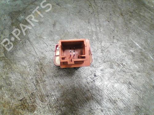 Used Warning switch CITROËN C4 Grand Picasso I (UA_) 2.0 HDi 138 (136 hp) 10761737